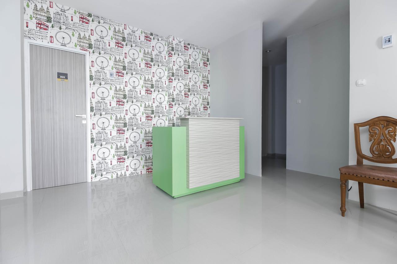 Reddoorz Syariah Near Metropolitan Mall Бекаси Экстерьер фото